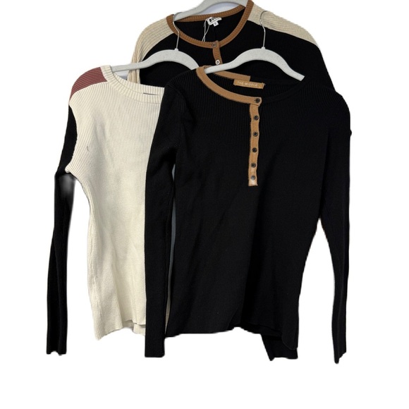 Women’s Ribbed Sweater Budle Black and Cream Tops l/xl - Picture 1 of 8